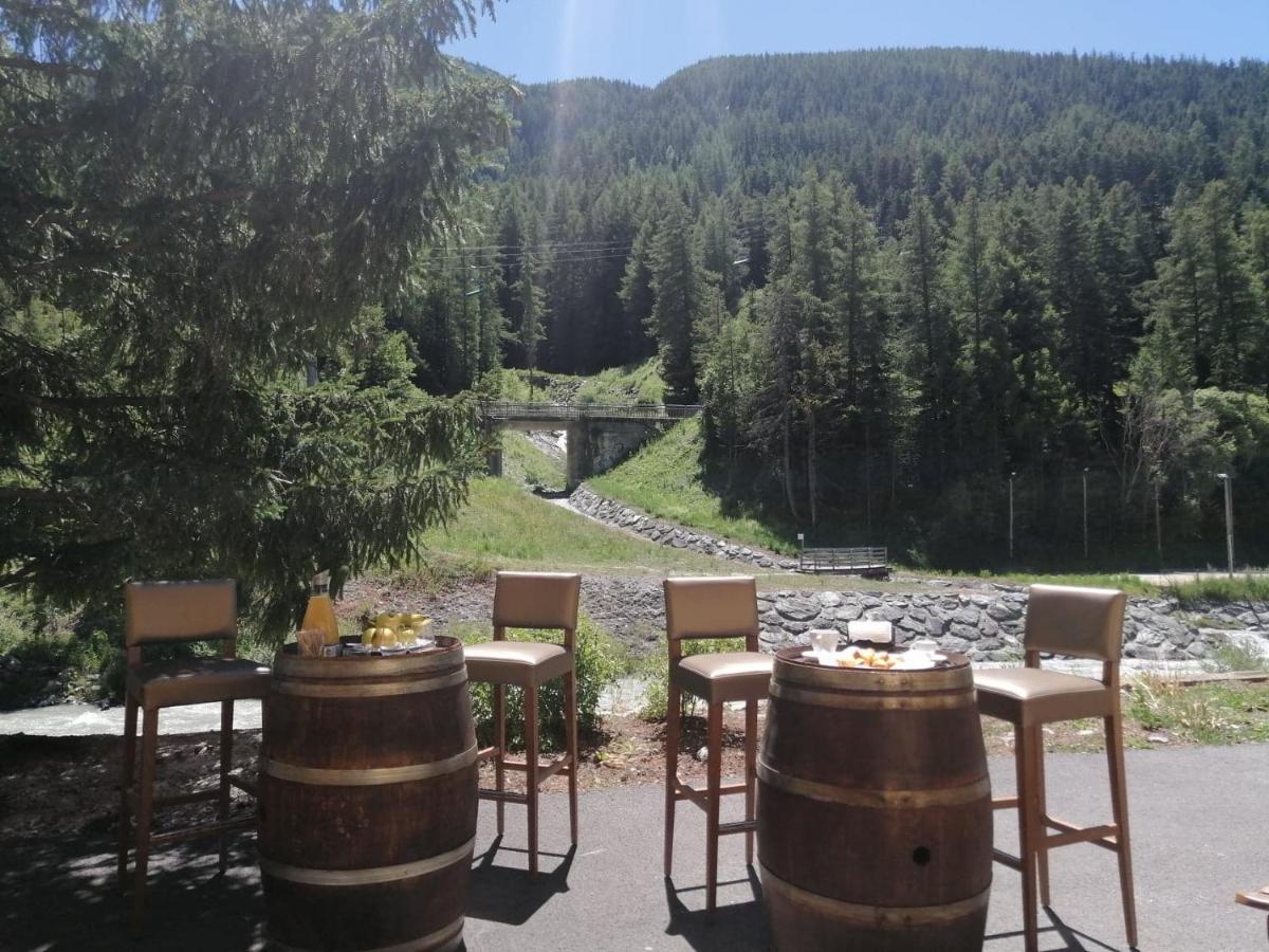 Alpazur Val Cenis Hotel Lanslebourg-Mont-Cenis Exterior photo